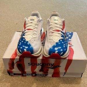 Saucony Endorphin Speed 2 Tennis Shoes